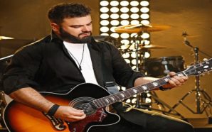 ΜΕ ΑΝΑΣΑ ΚΟΜΜΕΝΗ