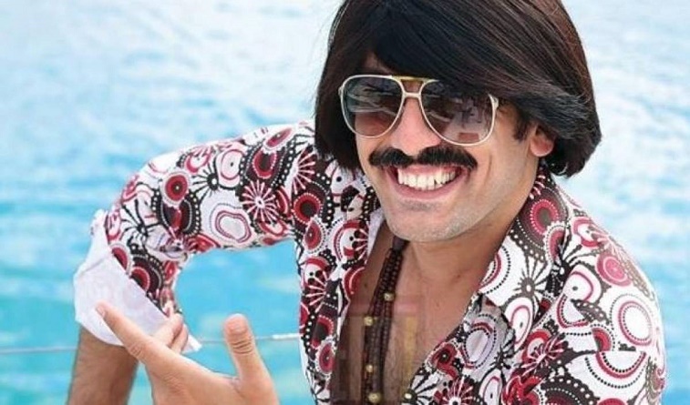 μένουμε σπίτι