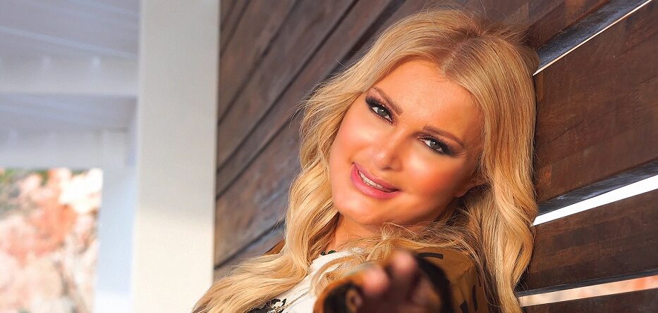 Παραδόθηκα Σε Σένα