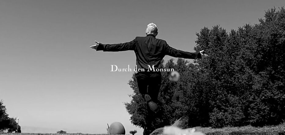 - Durch den Monsun 2020