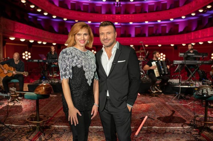 Σπίτι Με Το Mega