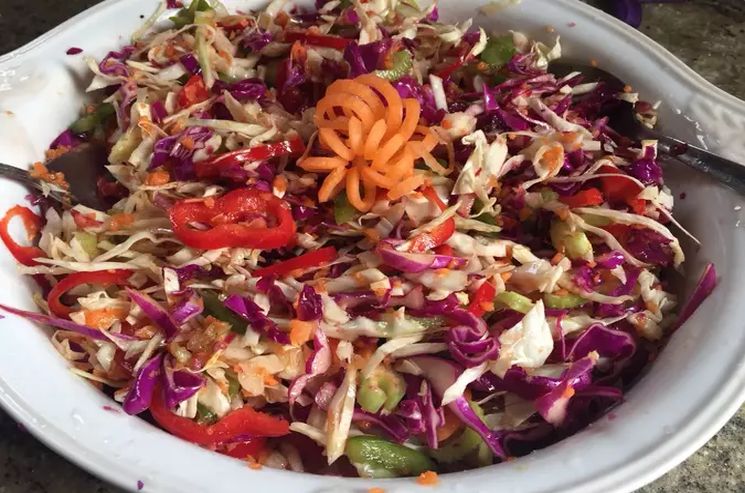 Πολίτικη σαλάτα