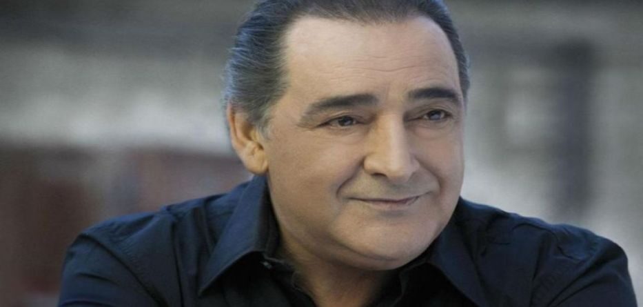 Ποιός Αγαπάει Πιο Πολύ