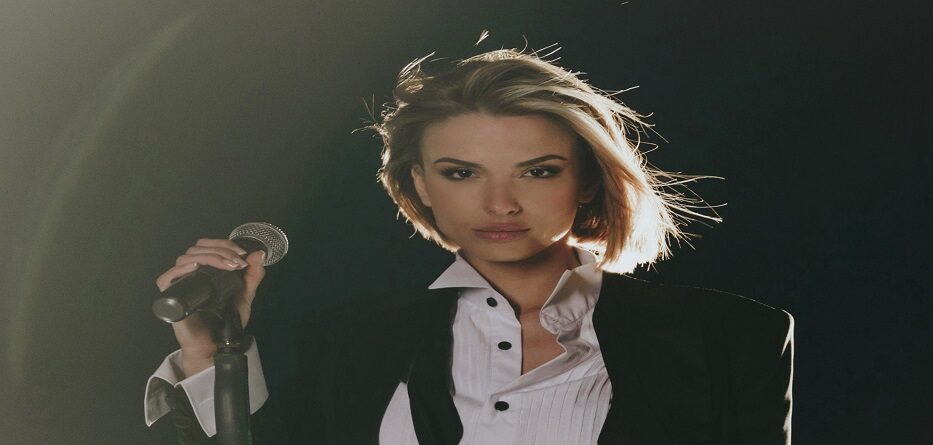 Μη Ρωτάς Τους Άλλους