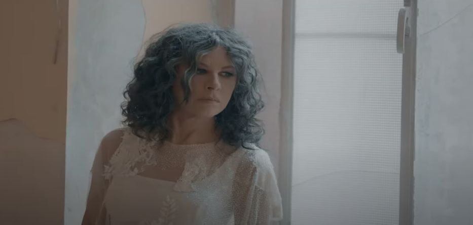 Στην Πλάτη Του Καιρού