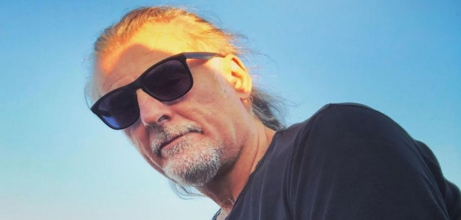 Σαν Να Μίκρυνε Ο Κόσμος