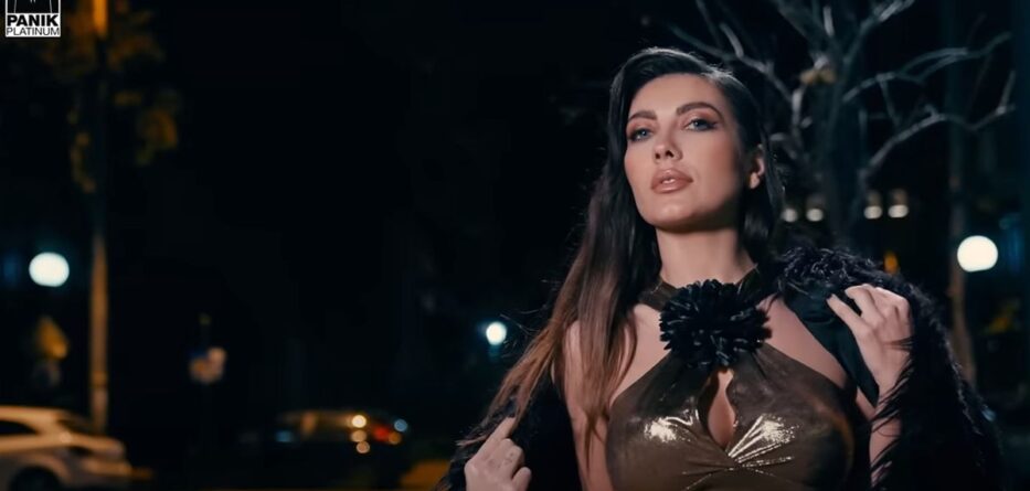 Τάνια Καρρά