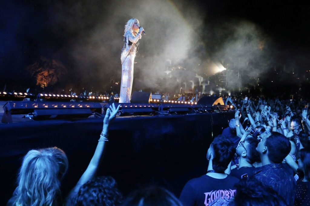  Πετρούπολη