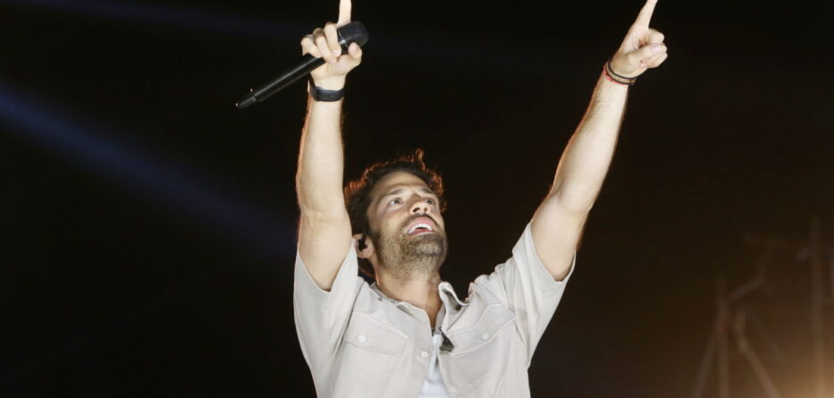 πετρούπολη