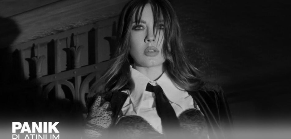 Τάνια Καρρά