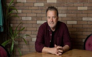 ΝΙΚΟΣ ΖΙΩΓΑΛΑΣ «ΤΟ ΚΥΜΑ»